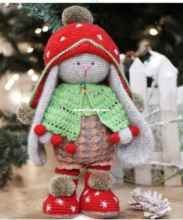 polushka bunny - maria ermolova - christmas pine