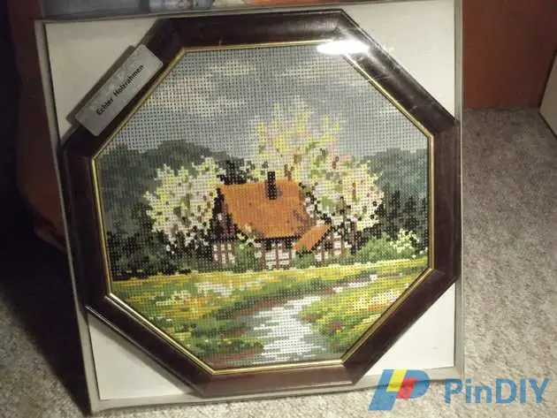 printed picture on canvas with true wood frame