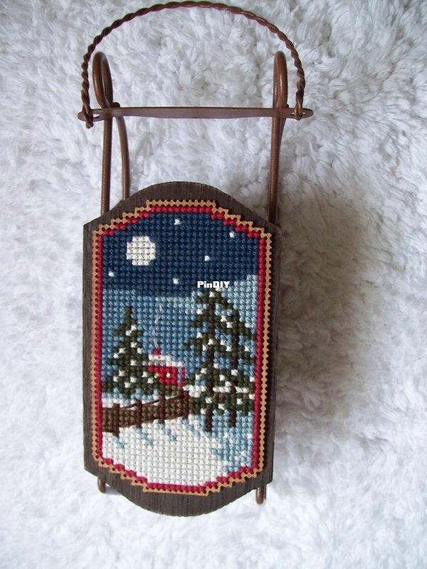 Harrisburg Winter Medium Sled by Foxwood CrossingsCross stitch