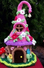 Friends of Amigurumi - Fairy tales house - French - Translated