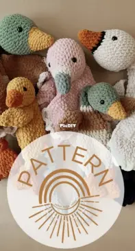 Mama Made Minis Birdie Knotted Lovey