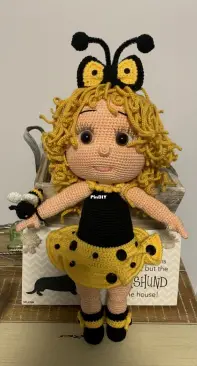 Ecem Design - My Bumblebee doll