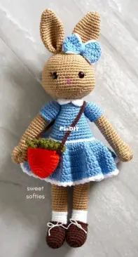 Willow the Woodland Doll (Crochet Pattern) - Sweet Softies