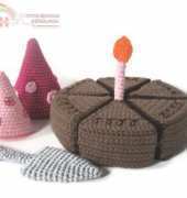 CrochetNPlayDesigns - CraftyAnna - Birthday Cake