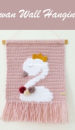 Manuska Crochet - Orsi Farkasvolgyi - Swan Wall Hanging