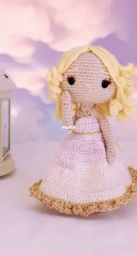 I finished another amigurumi doll!!