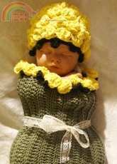 Sandys Cape Cod Originals - Sandy Powers - 120 Bouquet of Baby Roses Cocoon and Beanie