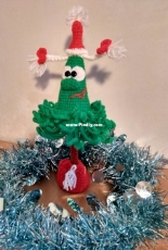 Озорная елочка от 2011 knittoy