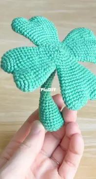 Free Crochet Pattern Crochet Leaf Soap Saver - Moara Crochet