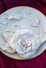 Plate with roze by Sadauskyte