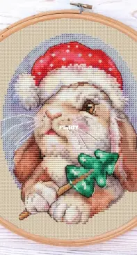 Rabbit with Christmas tree by Ameli Stitch
