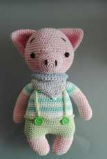 Little piglet from Amalou Designs