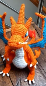 Mega Charizard Y - amigurumi