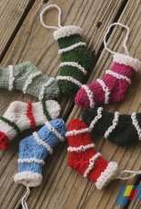 Minis for Christmas by Jen Zeyen /Roving Crafters-Free