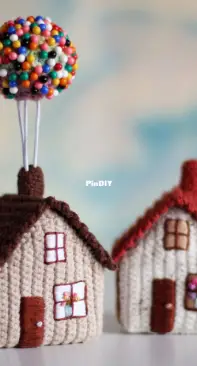Loopy Pattern - Angelina Taranina - Houses craft box and pincushion
