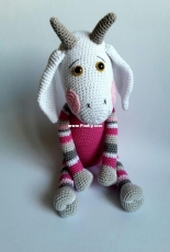 Rozarrka - Iveta H - Crocheted Goat - Chinese