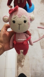 Monkeys girl in love