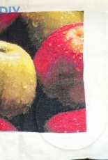 Golden Kite 506 Apples