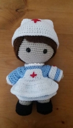 Laura Tegg - Weebee Doll - Nurse Outfit