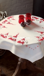 Vervaco PN-0146076 - Christmas Gnomes Napkin PCS