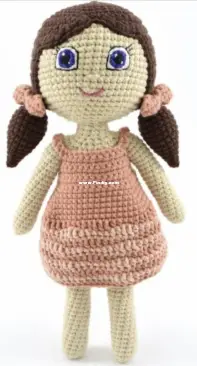 Círculo SA - Amigujumi - Juliana Penhorate  - Livia the Doll - Boneca  Lívia - Portuguese - Free
