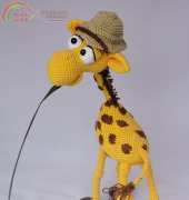 IlDikko - Ildikó Strüning - Geoffrey the Giraffe