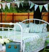 Coquette Quilt