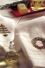That Patchwork Place - Embroidered Christmas Hand Towels by Lynda Wyszynski