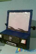 Picture frame with plasticine