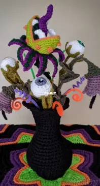 Crafty Tibbles - Christen Stone - Spookquet ( Spooky Bouquet )