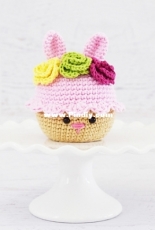 Yarn Blossom Boutique - Melissa Bradley - Bunny cupcake - Free