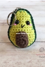 Spin a Yarn Crochet - Jillian Hewitt - Avocado Keychain  - Free