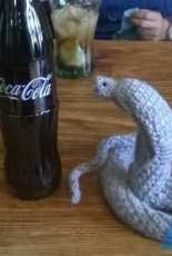 Cobra amigurumi.