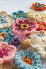 Jane Crowfoot - Janie Crow - English Country Garden Scarf - Free