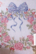 Permin 70-2425 Roses Wreath PCS