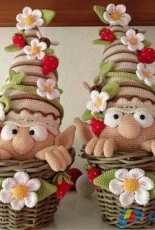 Mala Designs- Mandy Herrmann - Elf potted -Spanish