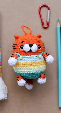My Crochet Wonders - Marina Chuchkalova - Tiger keychain - Taschenbaumler Tiger - German - Free