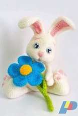 Renatienda - Renata - Bunny with Flower Crochet Pattern