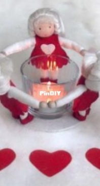 Anemoontje - Valentijnslichtje - Valentine Light - Heartgirl - Felt - Dutch