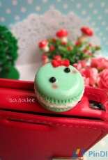 Clay Macaron