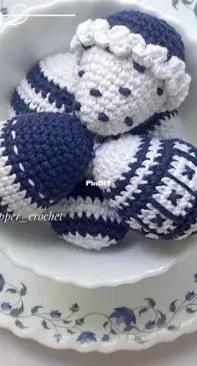 Pink Pepper Crochet - Malaika Rodrigues - The Royal Court Pompous Little Easter Eggs - Free