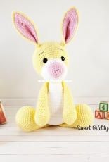 Sweet Oddity Art - Carolyne Brodie - Rabbit Crochet Pattern