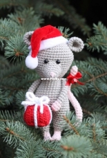 Knitted Story Bears - Vira Velmozhna - Little Crochet Mouse - Russian - Translated - Free