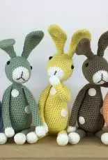 Stip en Haak - Herriët van de Wiel - Mini Snuf the Rabbit - Dutch