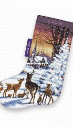 LetiStitch 948 - Christmas Wood Stocking XSD