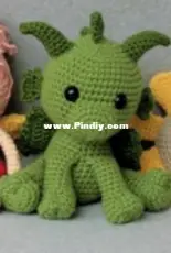 Left Handed Crocheter - Jennifer Adams - Fairytale Series - Philip the Dragon - Free