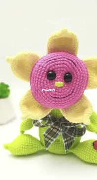 Mila Knitting Toys - Mila Barilchenko - Buttercup Flower - Мила Барильченко -   Цветочек Лютик - Russian