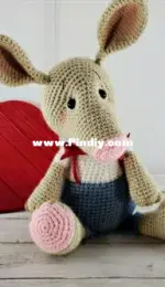 Sweet Oddity Art - Carolyne Brodie - Paul the Aardvark