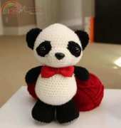 Little Muggles Amigurumi Designs- Panda
