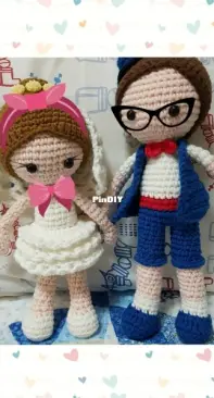Crochet doll couple